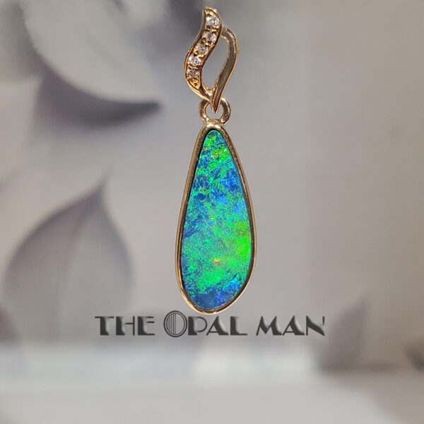 Compelling Blue Green Australian Opal Doublet 14K Yellow Gold Pendant - 423-2000044