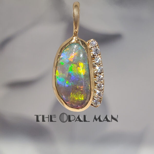 Flashy Australian Black Opal 14K Yellow Gold Pendant - 424-2000088