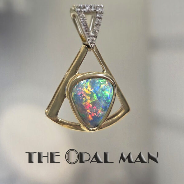 Triangular 14K Yellow Gold Pendant With One Wondrous Australian Opal Doublet - 424-00204 - Image 2