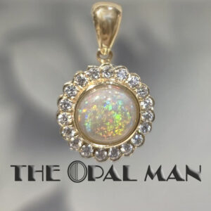 Dainty Daisy 14K Yellow Gold Pendant With One Playful Australian Crystal Opal - 424-2000010