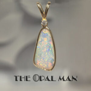 Celestial Radiance Australian Crystal Opal 14K Yellow Gold Pendant - 424-00480